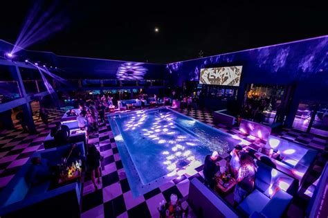 adult theatre houston|The Top 10 XXX Places to Party in Houston.